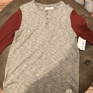 Modern amusement long sleeve